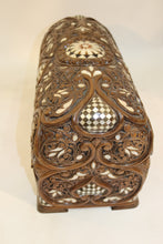 Lade das Bild in den Galerie-Viewer, Wood carving with mother of pearl inlay chest walnut wood
