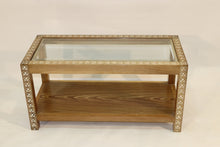 Load image into Gallery viewer, Mother of pearl table set
