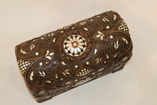 Lade das Bild in den Galerie-Viewer, Wood carving with mother of pearl inlay chest walnut wood
