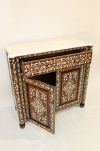 Load image into Gallery viewer, Mother of pearl inlay console and mirror .
