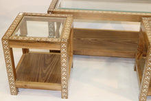 Lade das Bild in den Galerie-Viewer, Mother of pearl table set
