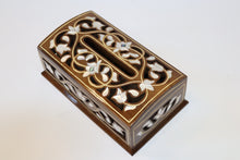 Load image into Gallery viewer, Tissue box mother-of-pearl inlay
