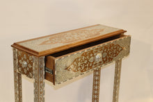 Lade das Bild in den Galerie-Viewer, Console table with mirror mother-of-pearl inlay
