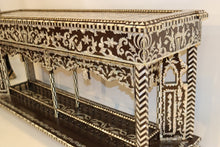 Load image into Gallery viewer, Quranic verse painting With console table mother-of-pearl inlay
