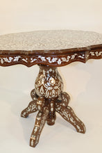 Load image into Gallery viewer, Entrance table mother of pearl inlay
