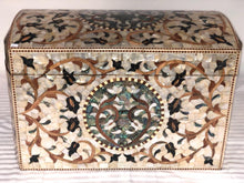 Load image into Gallery viewer, Handcrafted Box Full Inlaid Mother with Pearl
